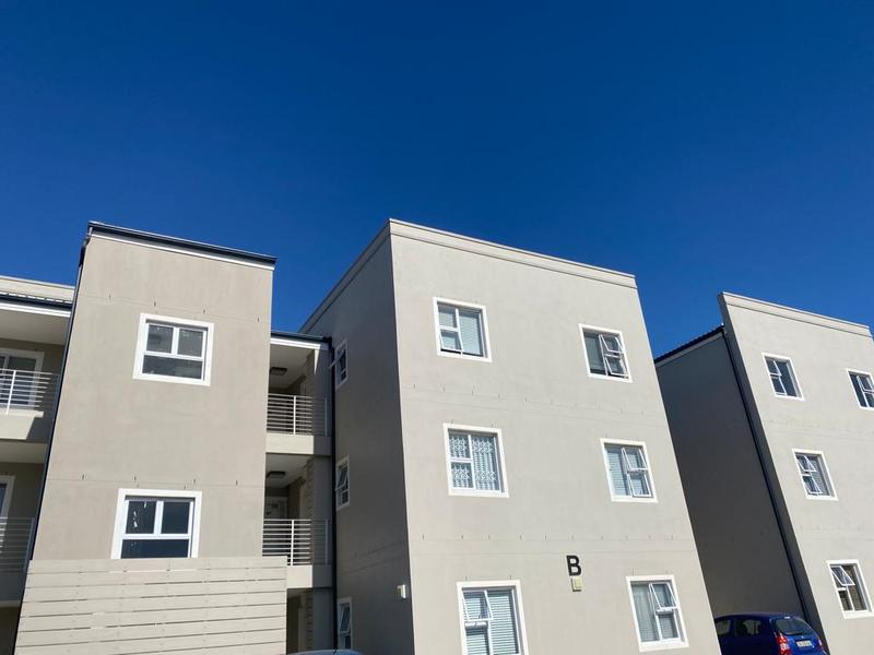 To Let 2 Bedroom Property for Rent in Heathfield Western Cape